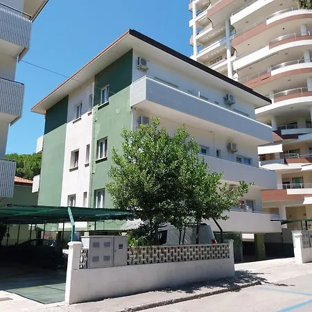 Adriana Линьяно-Саббьядоро